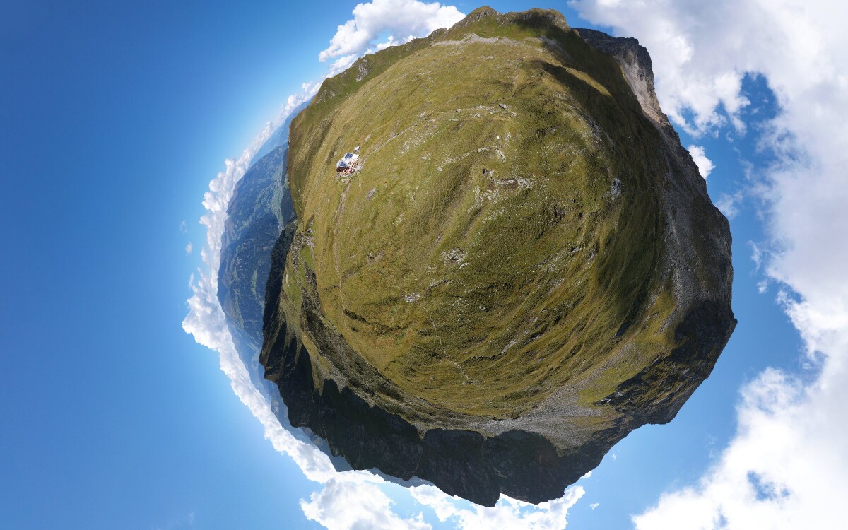 Bekijk details van de interactieve drone panorama Ahorn Edelhütte