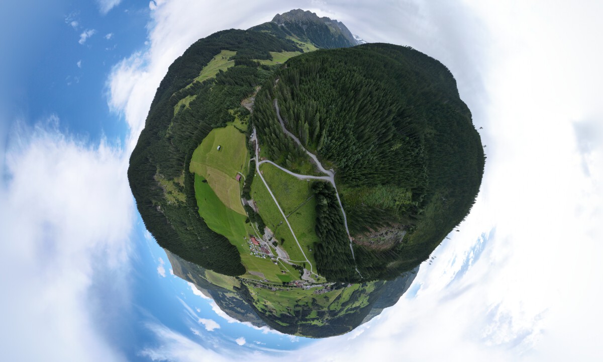 Bekijk details van de interactieve drone panorama Schönachtal - Camping Schönachhof