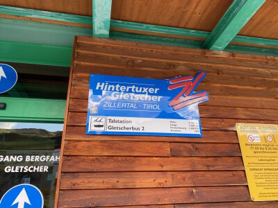 Gletscherbus 2 (Hintertuxer Gletscher): Gletscherbus 2 Gletscherbus 2 (Hintertuxer Gletscher): Gletscherbus 2
