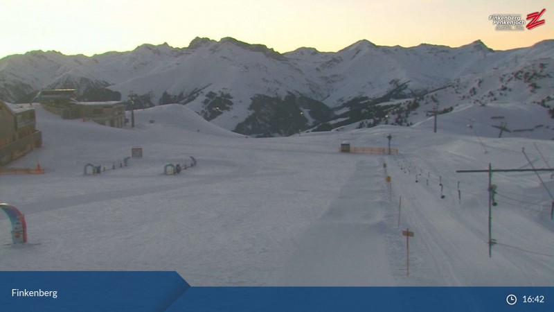 Penkenjoch, Zillertal 3000 - Mayrhofen - 30-12-2019 16:53 Penkenjoch, Zillertal 3000 - Mayrhofen - 30-12-2019 16:53