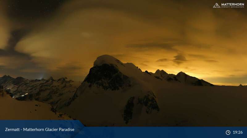 Matterhorn Glacier, Zermatt - Matterhorn - 23-12-2021 19:33 Matterhorn Glacier, Zermatt - Matterhorn - 23-12-2021 19:33