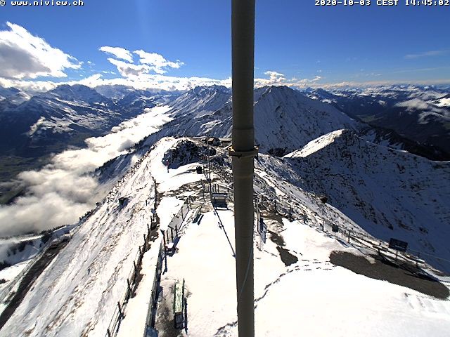 Niesen Webcam 3, Niesen - 03-10-2020 14:45 Niesen Webcam 3, Niesen - 03-10-2020 14:45