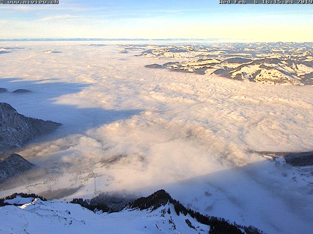 Niesen Webcam 5, Niesen - 06-02-2019 16:15 Niesen Webcam 5, Niesen - 06-02-2019 16:15